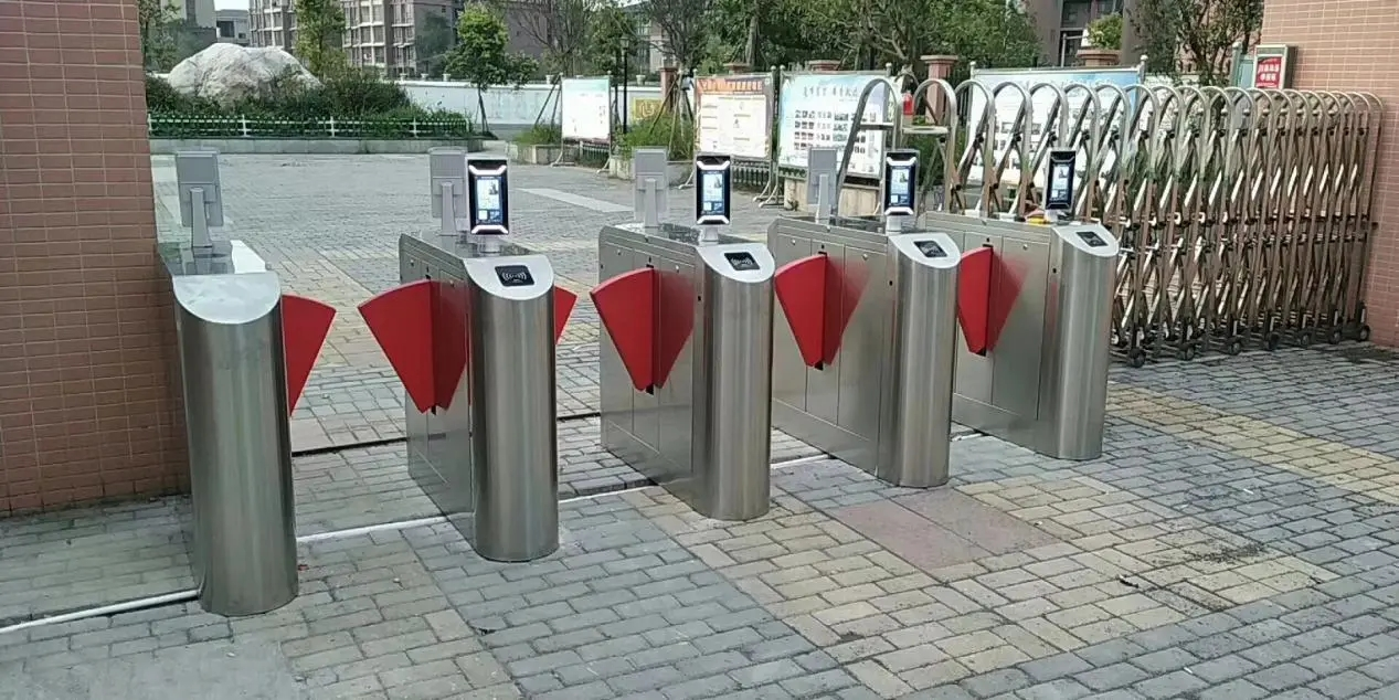 BRT项目安全屏蔽门、闸机、票务系统、智能调度系统、闸机、智慧通行管理系统、票务系统等。