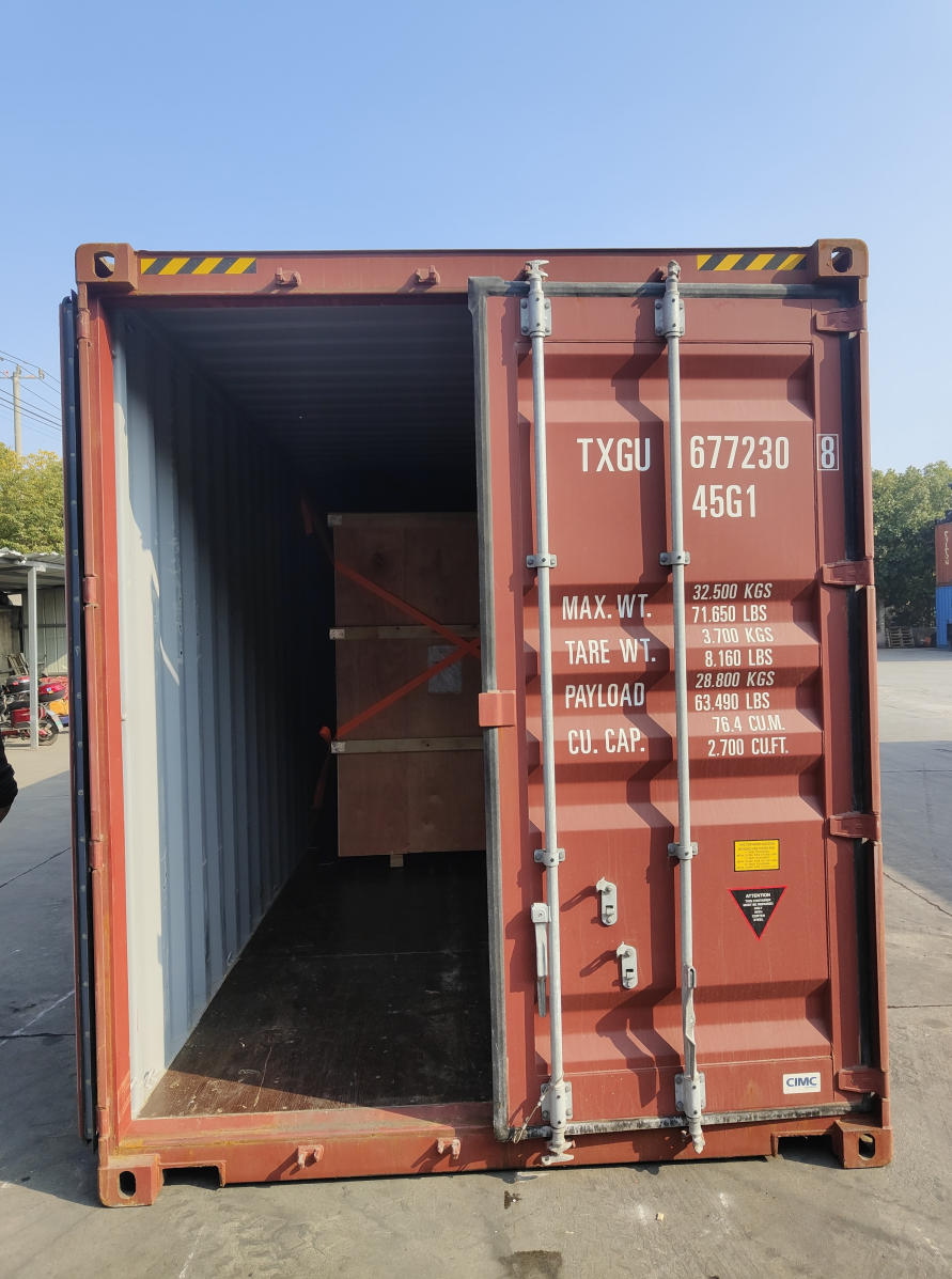 Dust-Collecting Fine Crushing Set, supplied to manufacturer overseas,Conveyor Belt Metal Detector.